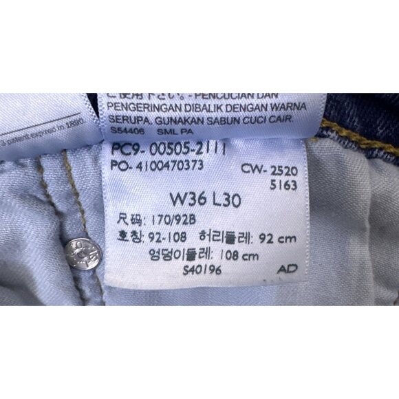 Levi‎ Denim Straight-Leg Jeans With Classic Fit & Zipper Fly Waist  36 Length 30 - Picture 14 of 14